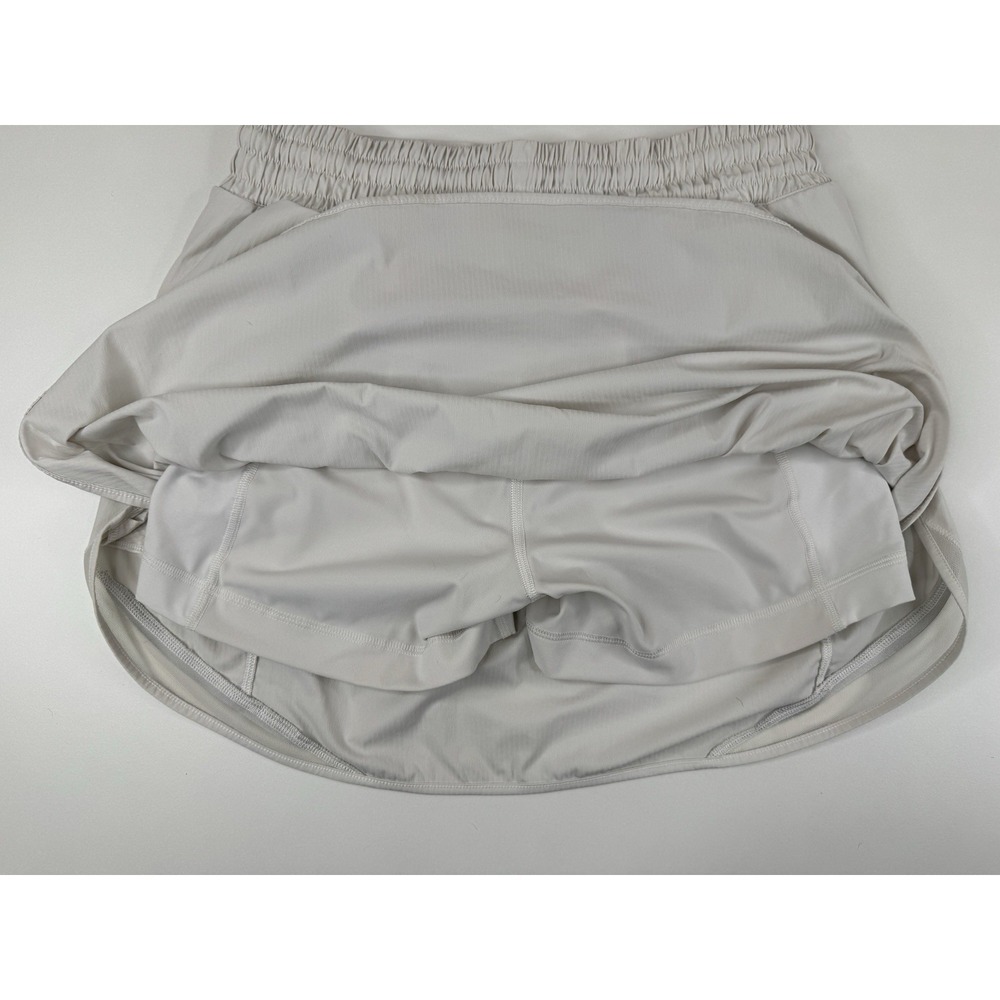 Lululemon Hotty Hot High-Rise Skirt Skort Size 8 White Tennis Prep Golf Sporty - Picture 8 of 13